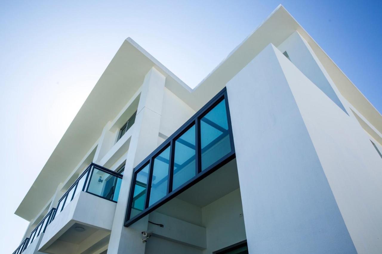 墾丁椰林 海灘文旅 Hotel Cape Eluanbi Luaran gambar