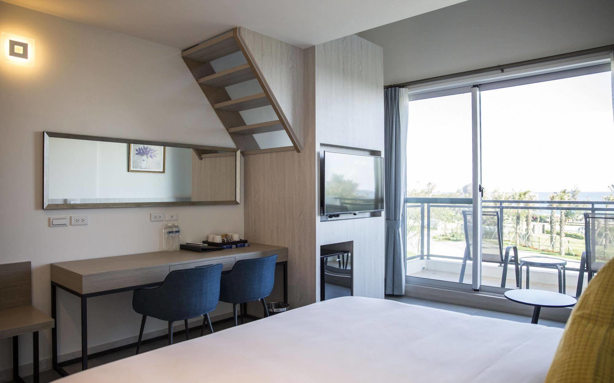 墾丁椰林 海灘文旅 Hotel Cape Eluanbi Luaran gambar